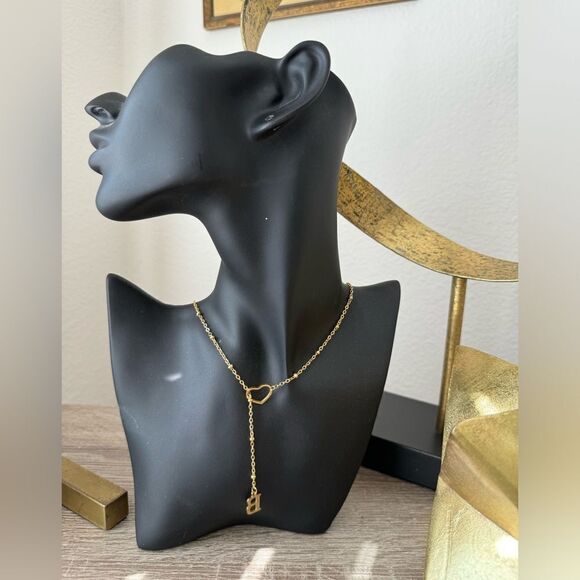 LetterāBānecklaceāA1038 - Picture 2 of 4